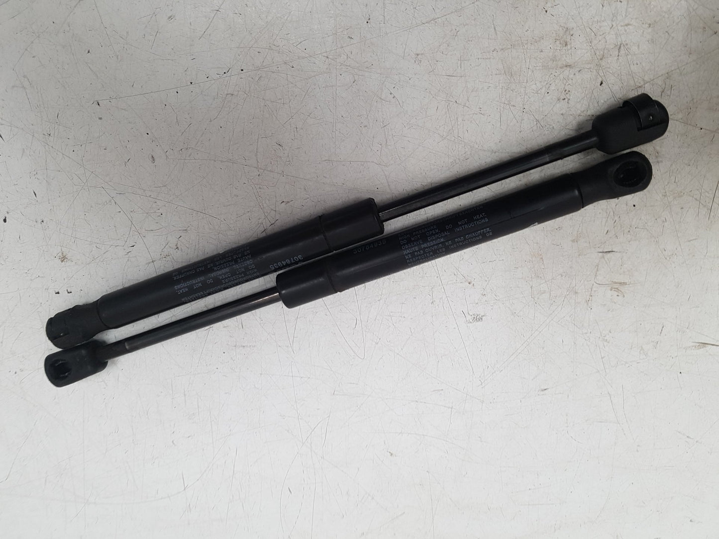 2011 - 2017 Volvo XC60  Estate BOOT STRUTS (PAIR) 30784935