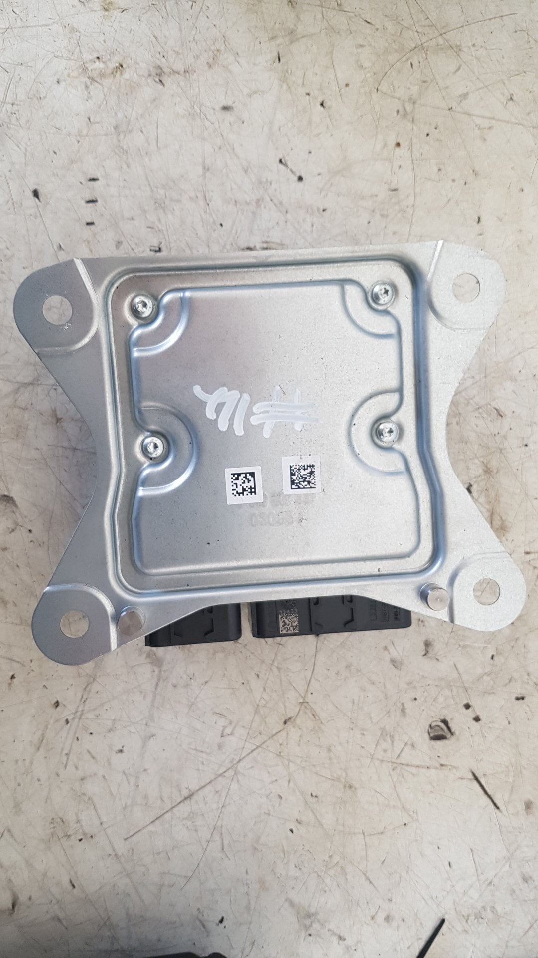 2017 - 2025 Volvo XC40 536 SUV SRS Control Module 32315799