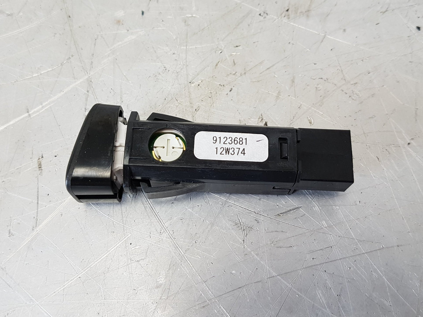 2010 - 2018 Volvo S60  Saloon Hazard Switch Control Panel 9123681
