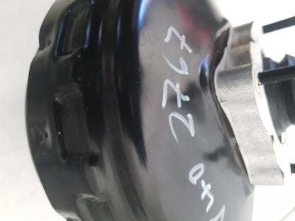 2015 - 2019 Volvo V40 Cross Country  Hatchback Brake Booster 31381635