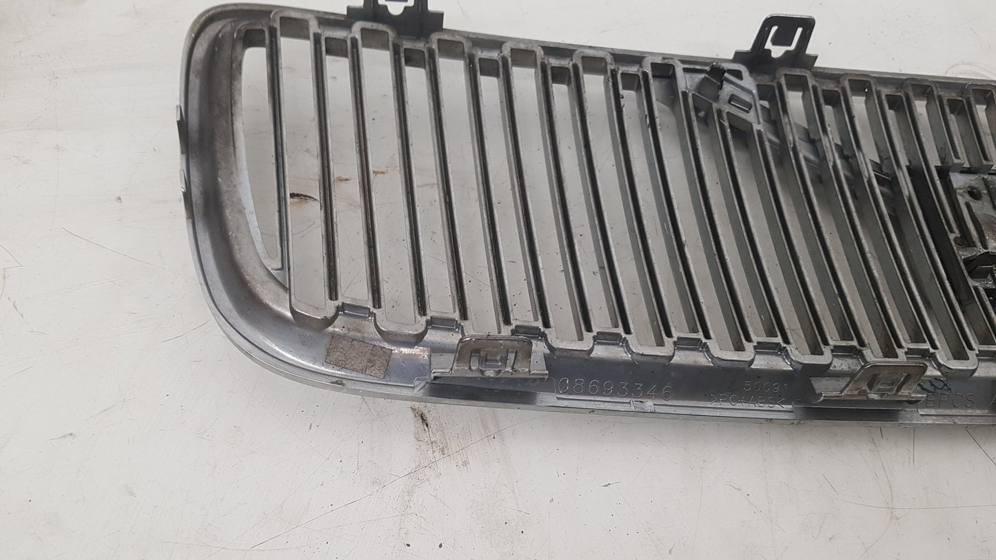 2005 - 2008 Volvo V70  Estate FRONT GRILL 08693346