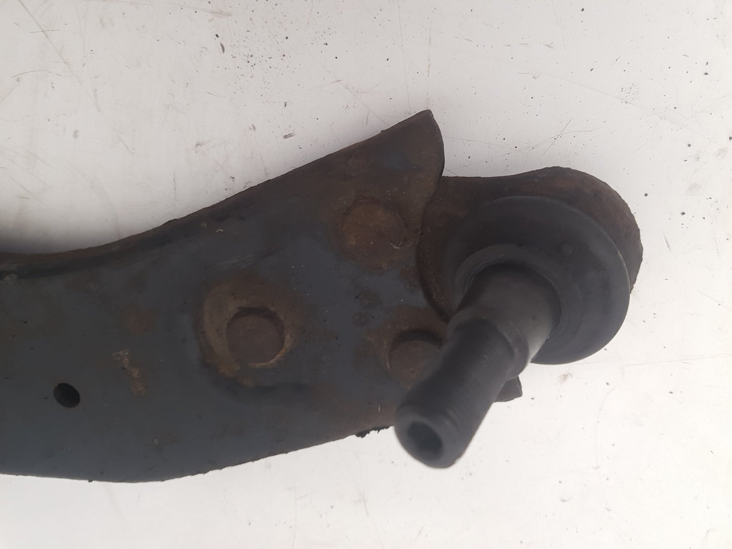 2010 - 2012 Saab 9-5  Saloon Right Front Lower Control Arm
