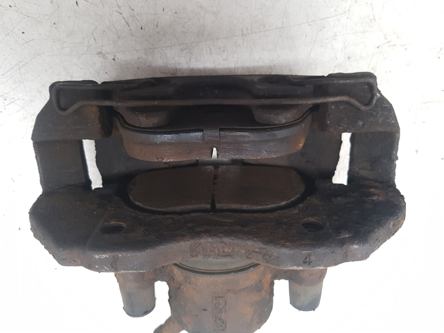 2010 - 2012 Volvo C30  Hatchback Right Front Caliper 36000485