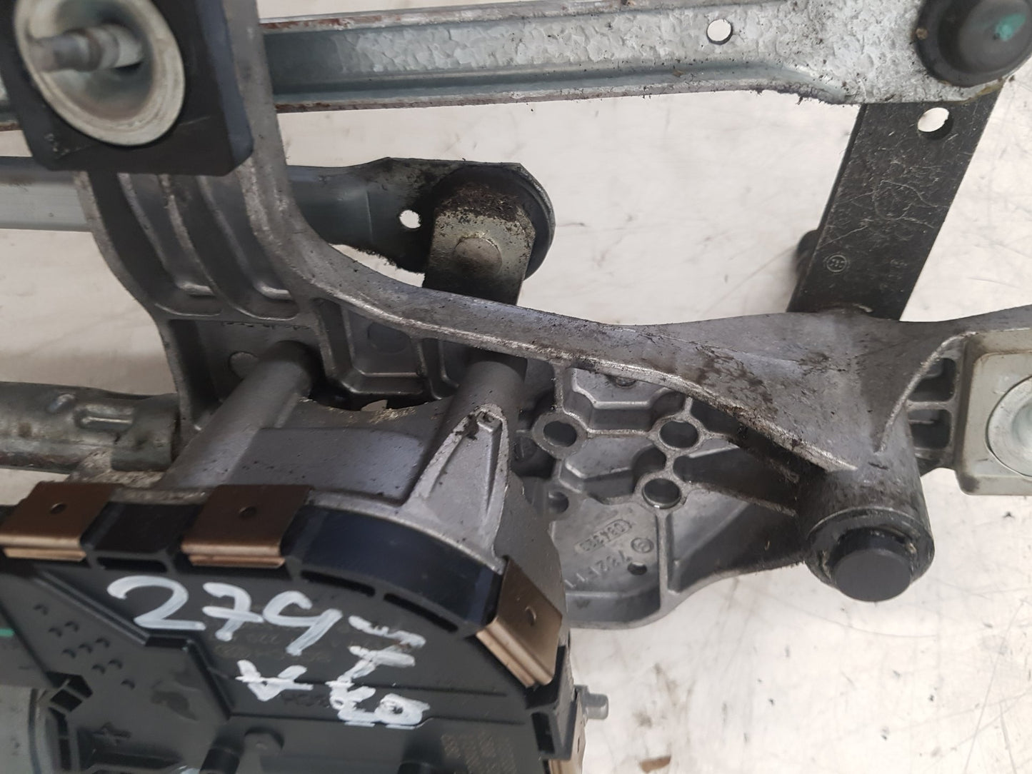 2011 - 2014 Volvo V60 I 155 Estate WIPER MOTOR (FRONT) & LINKAGE 1397220627