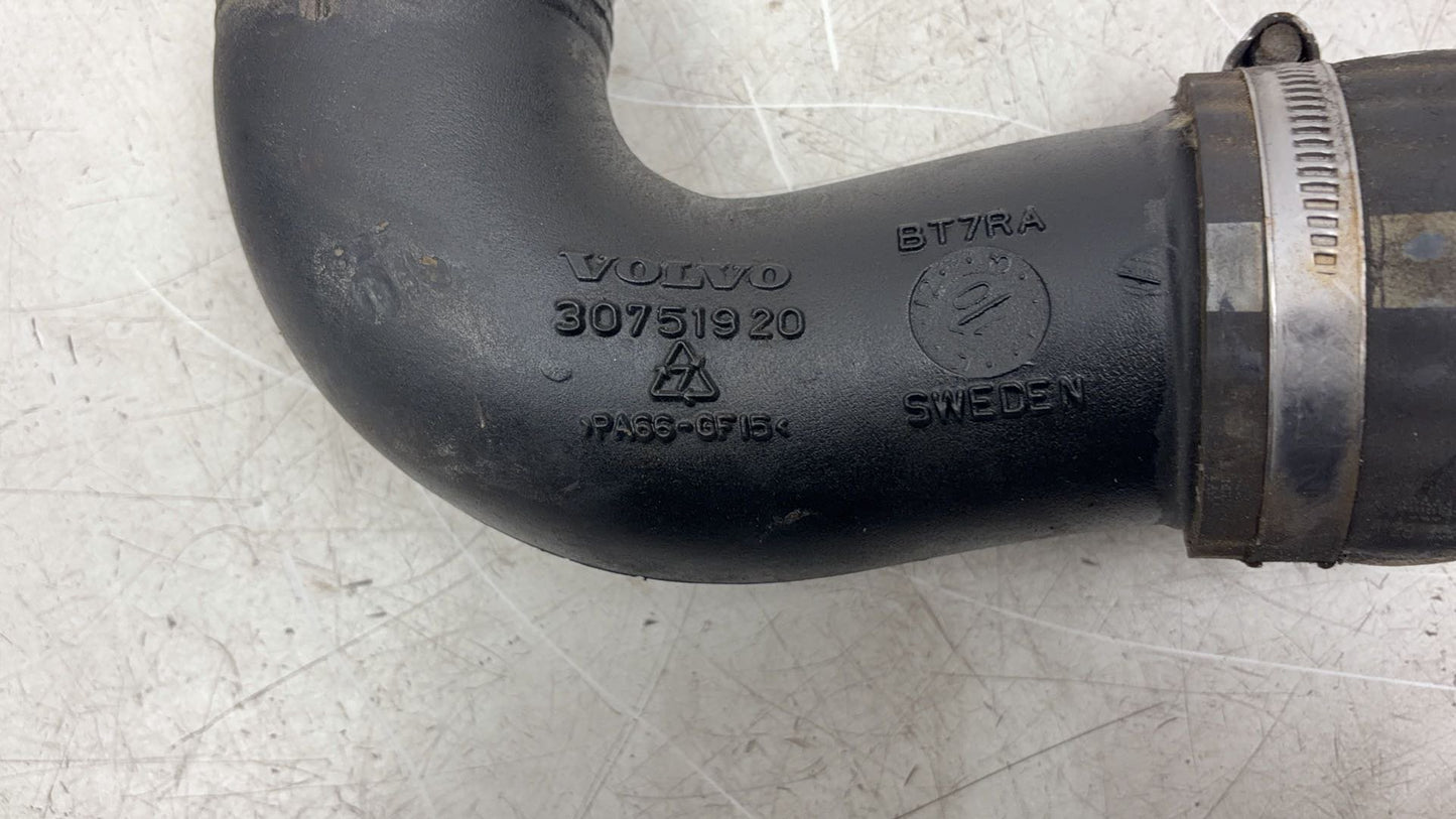 2008 - 2016 Volvo XC70 III 136 Estate INTERCOOLER HOSE 30751920