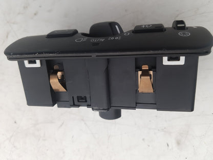 2015 - 2019 Volvo V40 Cross Country  Hatchback Headlight Switch 31443831