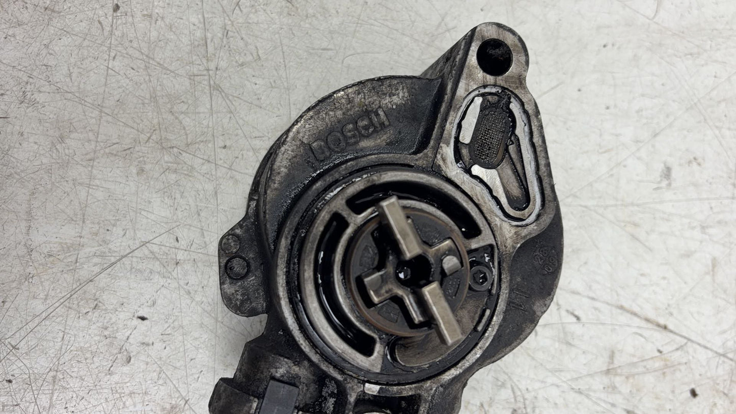 2006 - 2012 Volvo C30  Hatchback Brake Vacuum Pump 30725859