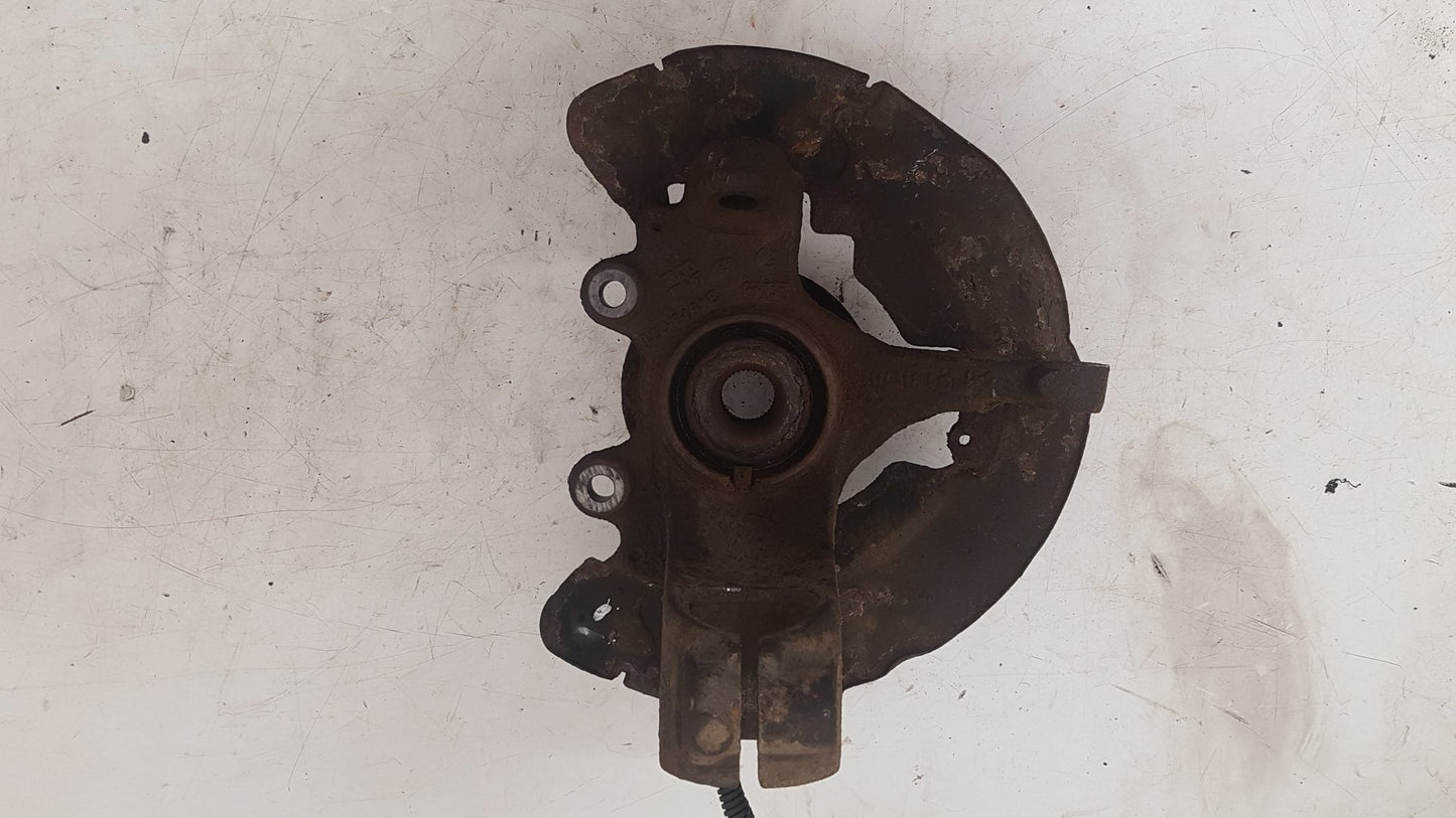 2010 - 2012 Volvo V50   Estate Left Front Hub Assembly 3M513K171