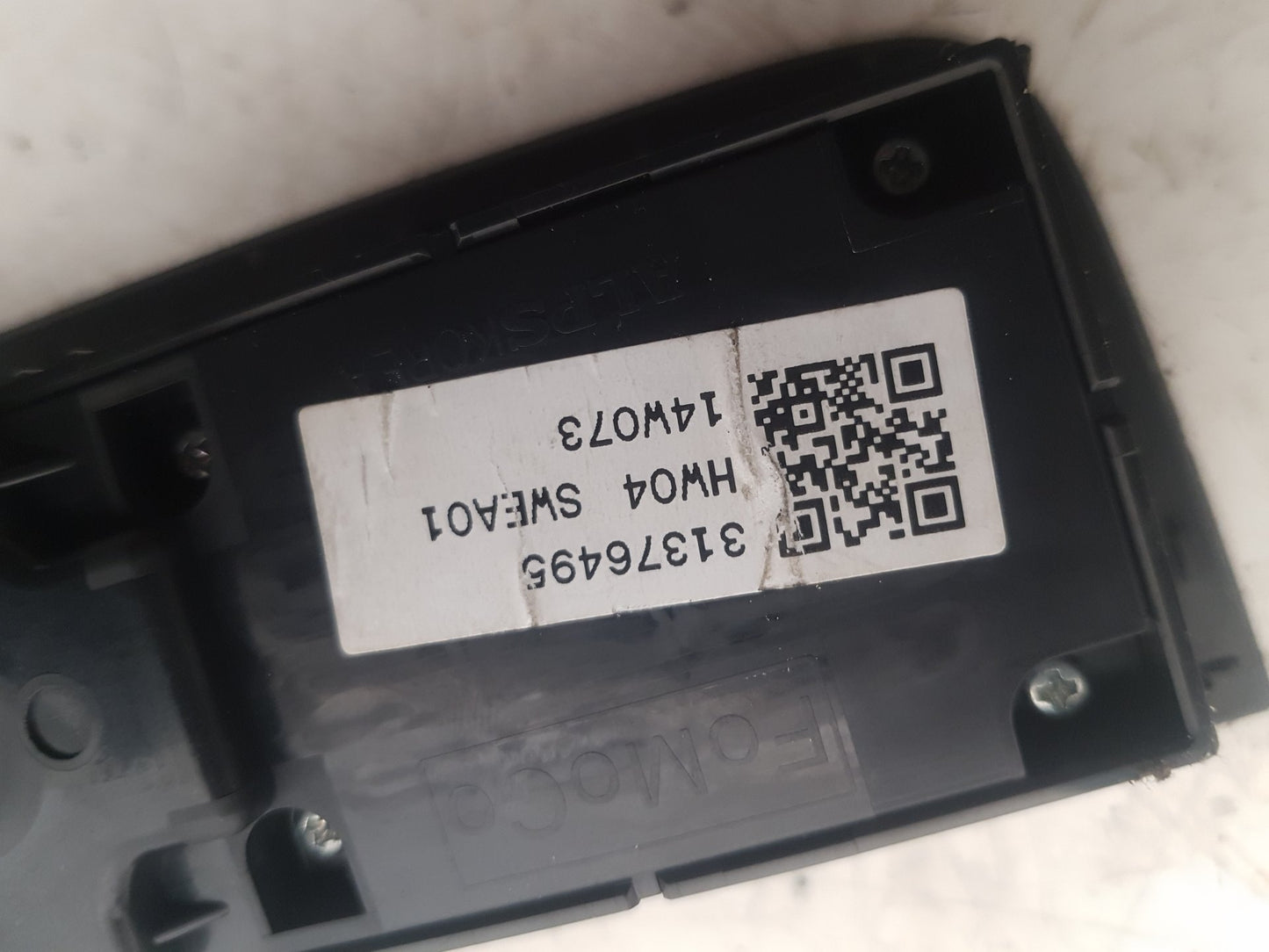2012 - 2015 Volvo V40  Hatchback ELECTRIC WINDOW/MIRROR SWITCH BANK 31376495