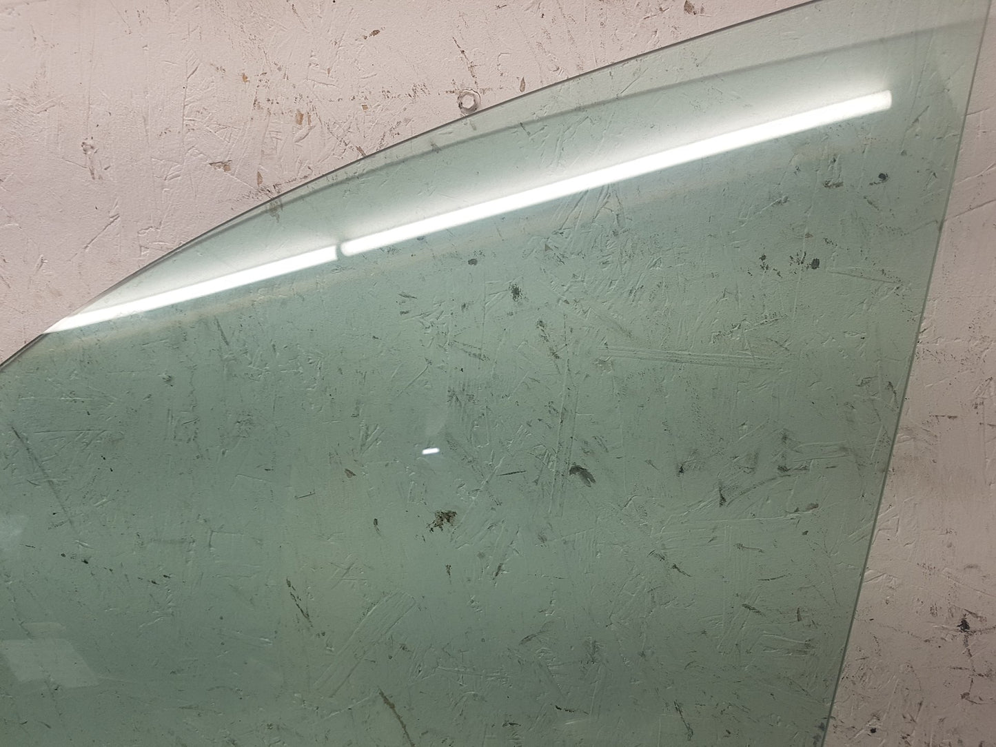 2017 - 2025 Volvo V90 235, 236 Estate Left Front Door Window