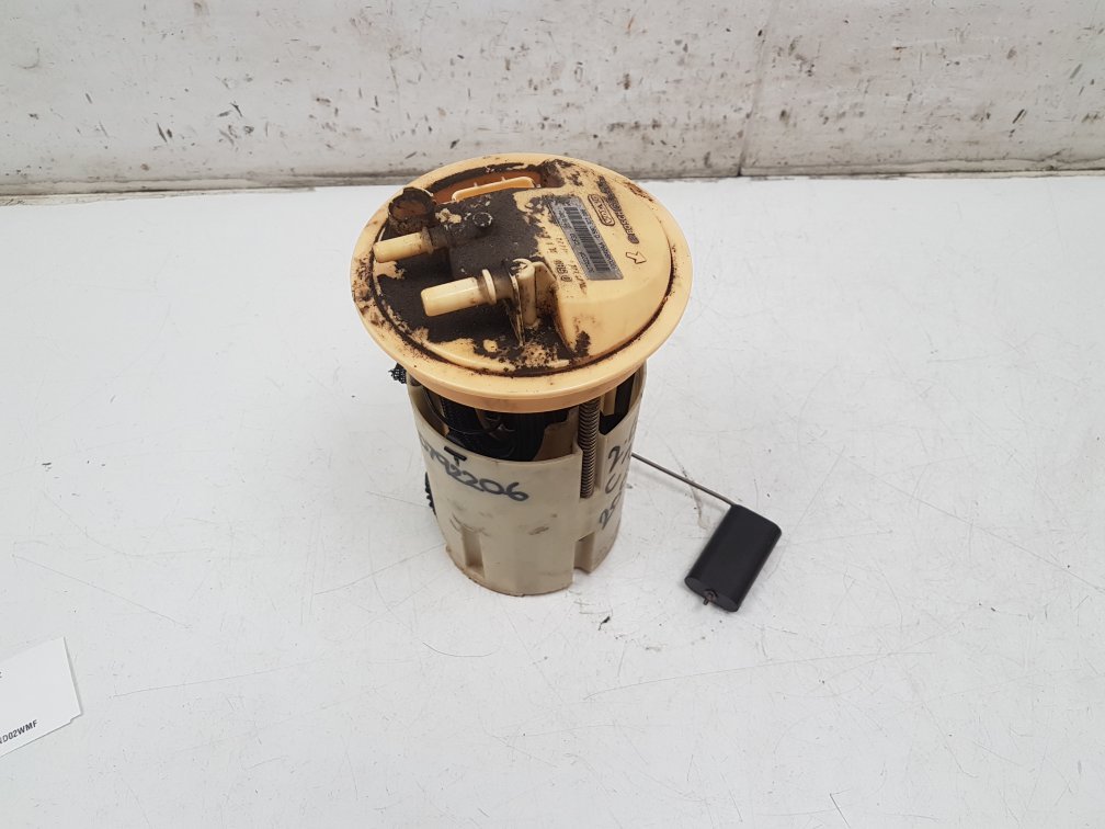 2004 - 2007 Volvo S40  Saloon Fuel Pump 30792206