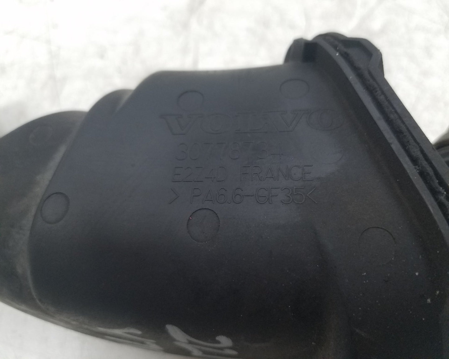 2007 - 2011 Volvo V70  Estate Intercooler Pipe 30778734