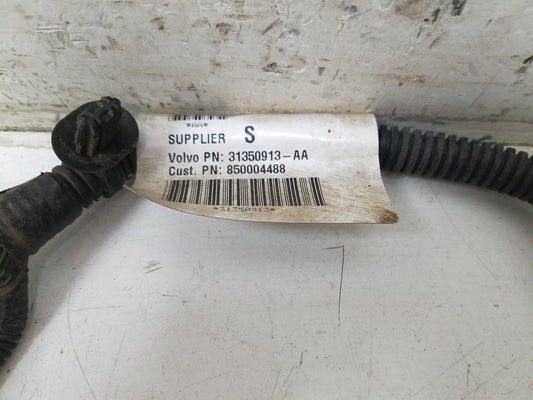 2012 - 2019 Volvo V40 Cross Country  Hatchback REAR BUMPER WIRING LOOM 31350913