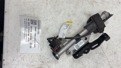 2013 - 2016 Volvo V40 III 525 Hatchback Right Bonnet Hinge 32277462