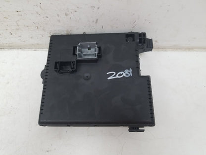 2005 - 2008 Volvo V70 II 285 Estate REAR ELECTRONIC MODULE (REM) 30728512