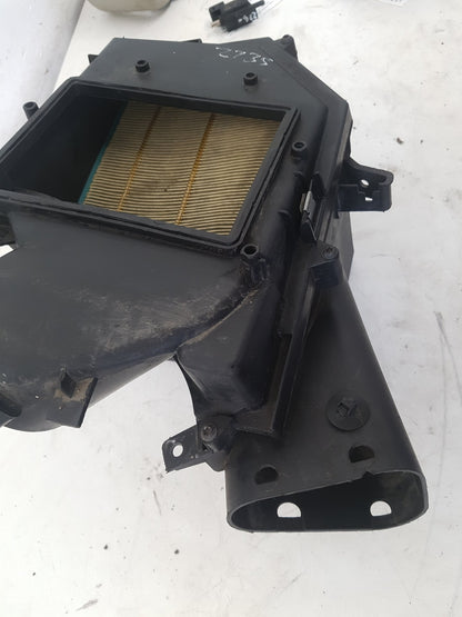2005 - 2008 Volvo V70  Estate Air Filter Box 30636830