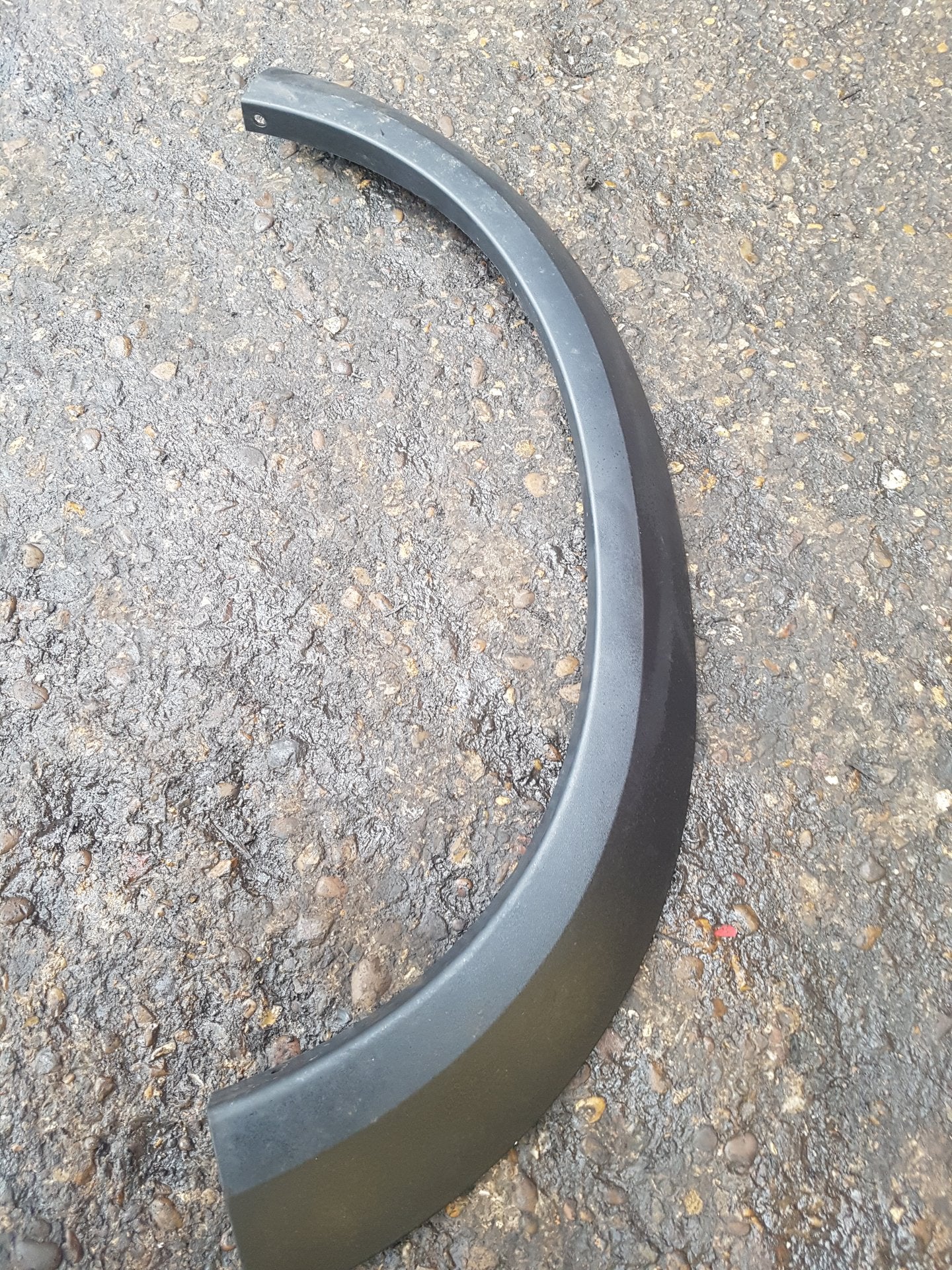 2008 - 2016 Volvo XC70 III 136 Estate Left Front Wheel Arch Moulding 31283104