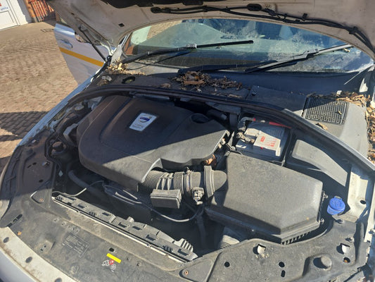2010 - 2014 Volvo XC60  Estate Manual Gearbox 1285040
