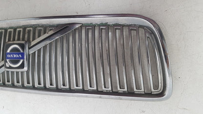 2005 - 2008 Volvo V70  Estate FRONT GRILL 08693346
