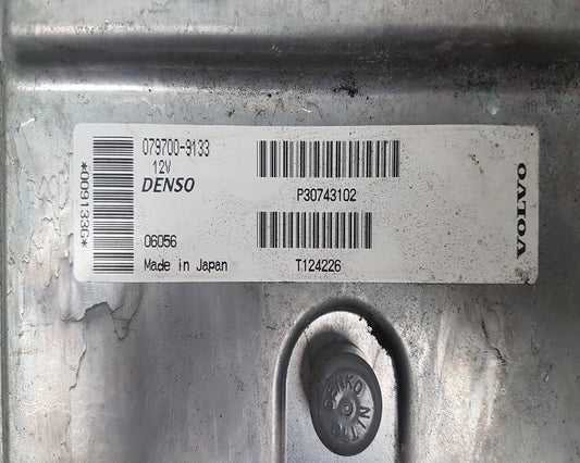 2006 - 2009 Volvo C70  Convertible Engine ECU 30743102