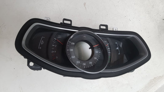2013 Volvo V40  Hatchback Instrument Cluster 31314484