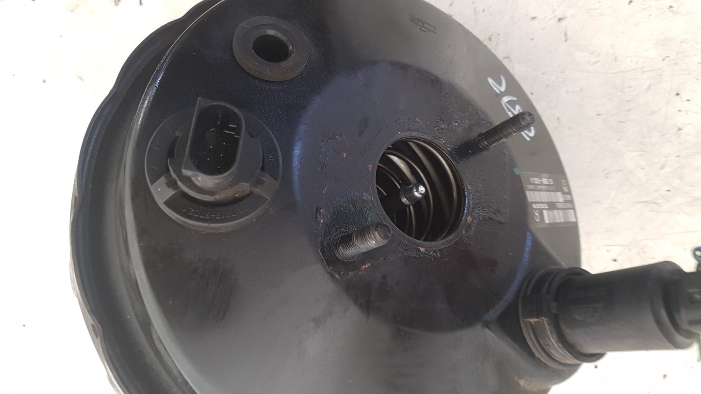 2007 Volvo XC90 I 275 Brake Booster 30793681 VRAC Grade A