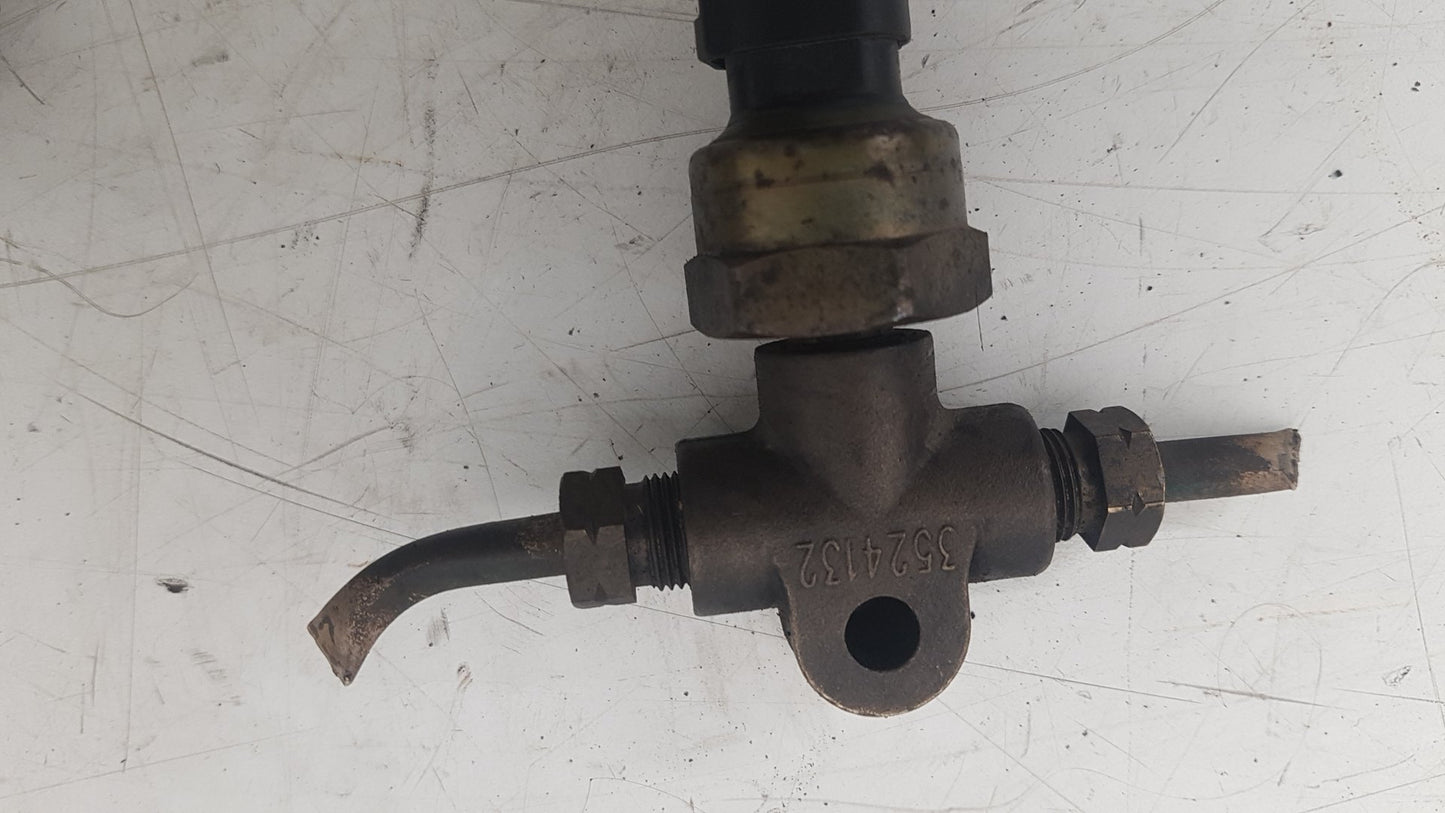 2005 Volvo S60  Saloon BRAKE PRESSURE SENSOR 3524132