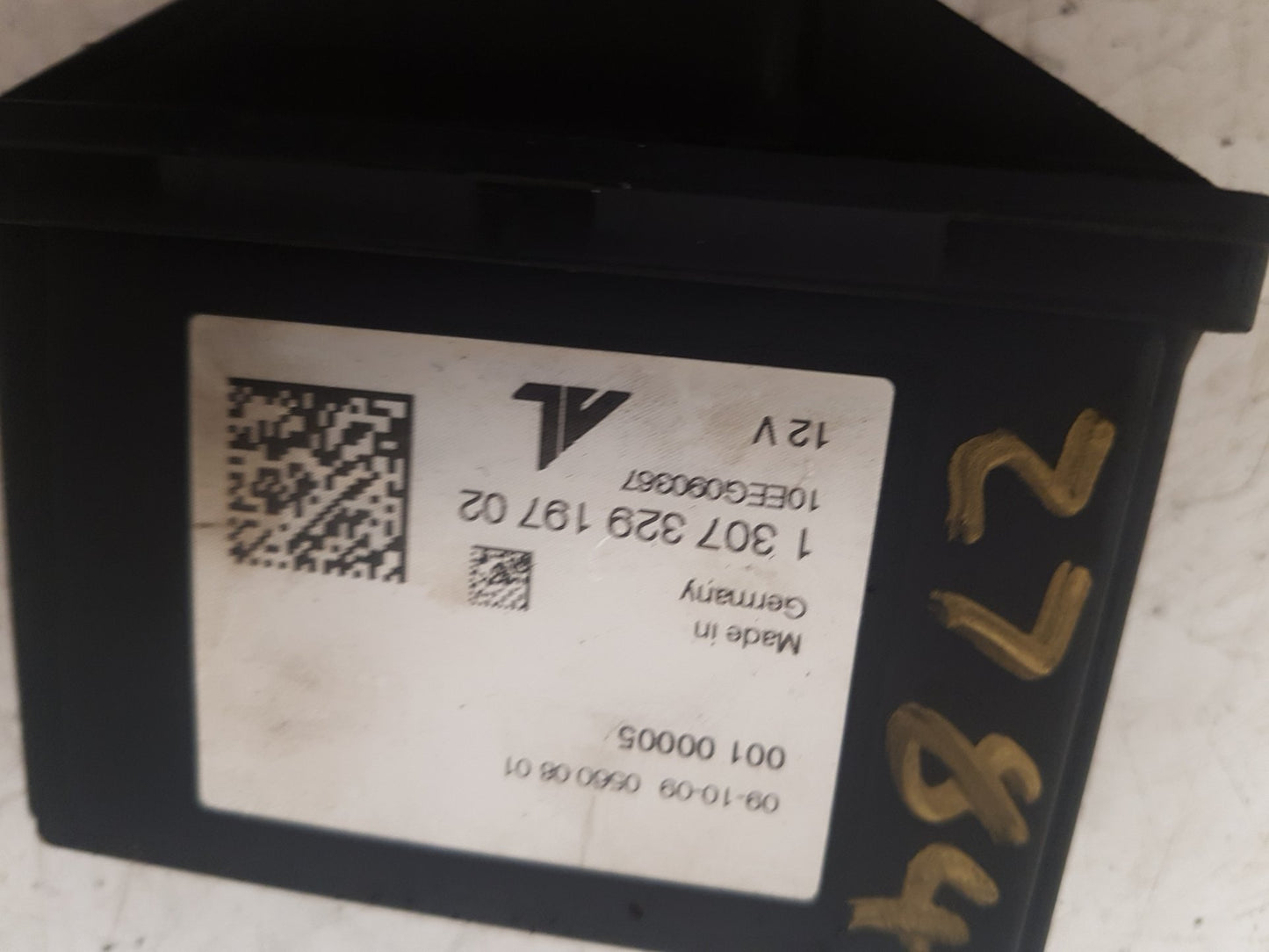 2006 - 2012 Volvo C30  Hatchback LIGHT RELAY (CONTROL UNIT) 130732919702