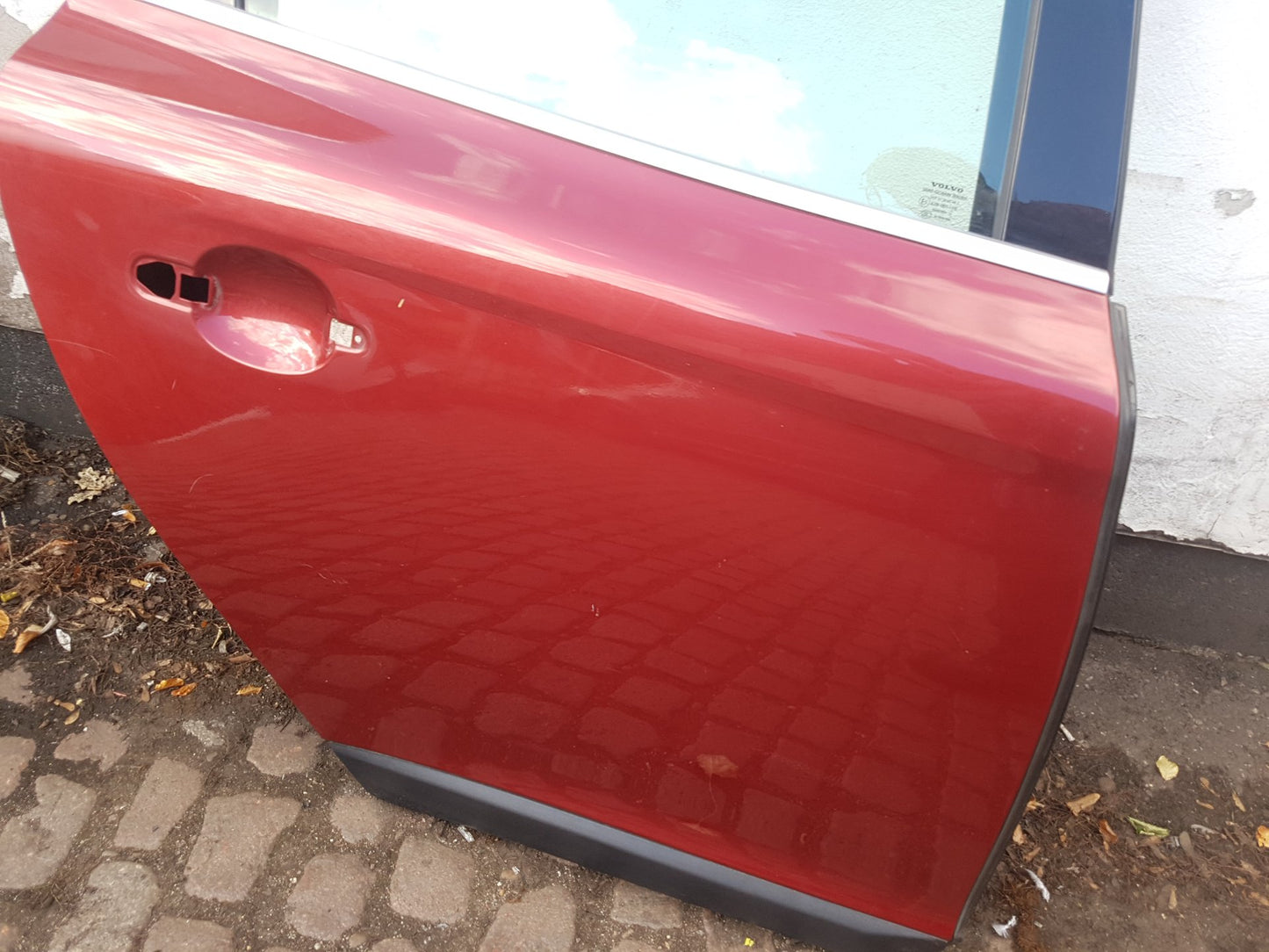 2008 - 2013 Volvo XC60 I 156 Estate Volvo XC60 Rear Right BARE Door Flamenco Red 702 Driver Side 2008-2017 31402418