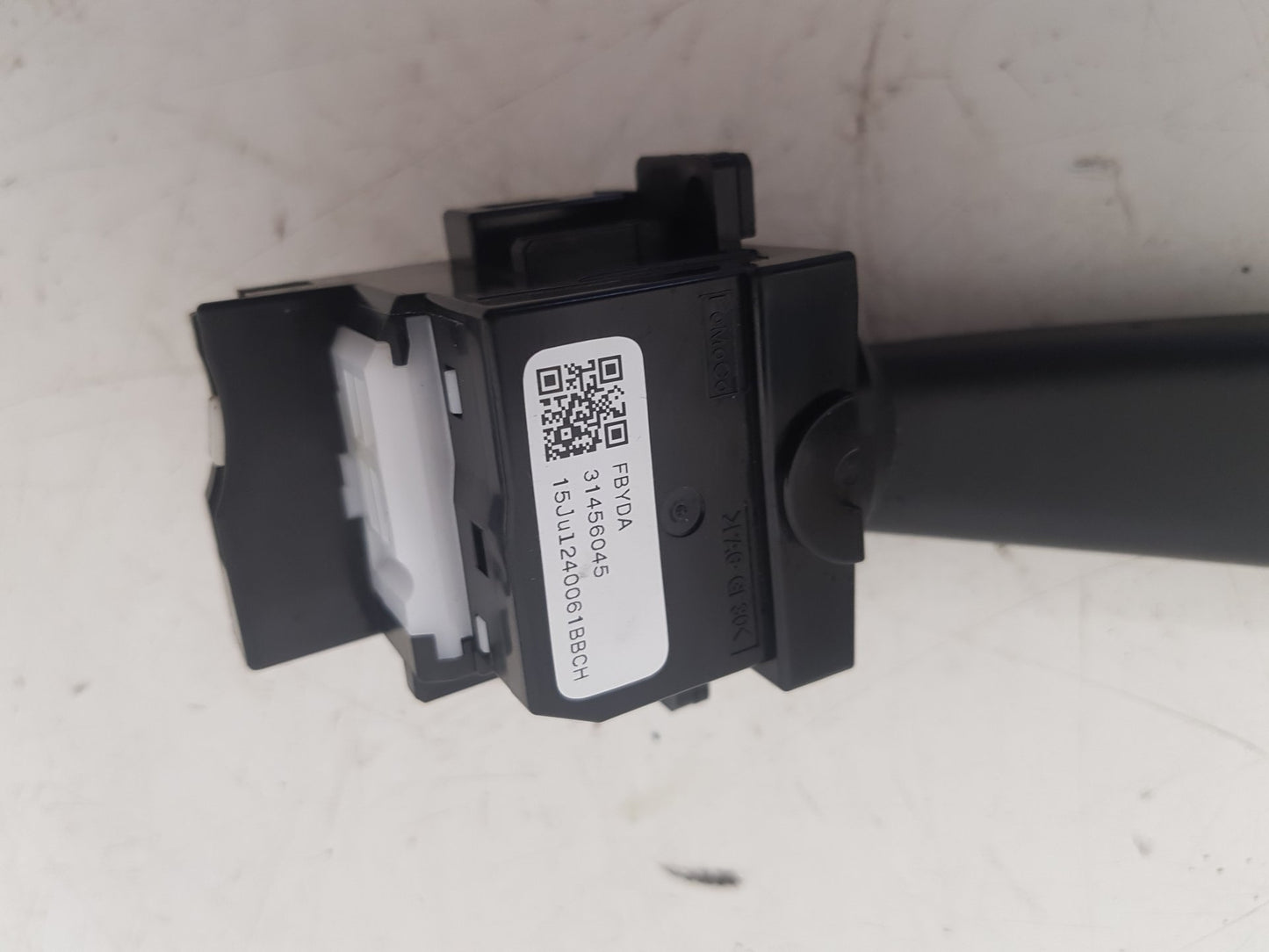 2015 - 2019 Volvo V40 Cross Country  Hatchback Indicator Stalk 31456045