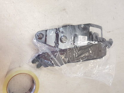 2003 - 2014 Volvo XC90   Left Rear Seat Belt 30676878