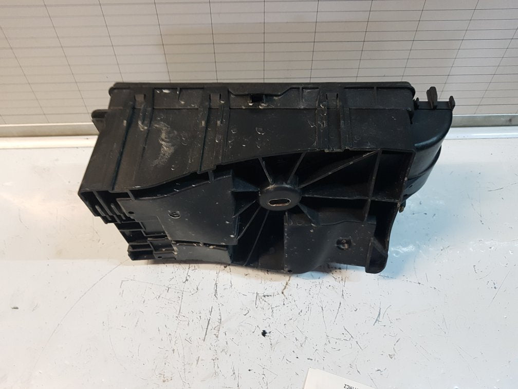 2010 - 2012 Saab 95  Saloon Engine Fuse Box 13253551_02
