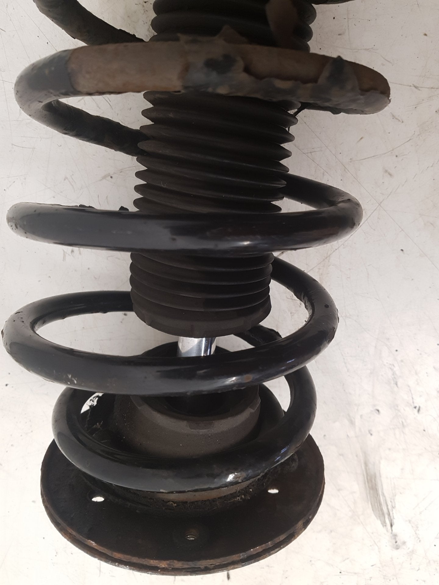 2007 - 2010 Volvo V70  Estate Left Front Shock Absorber