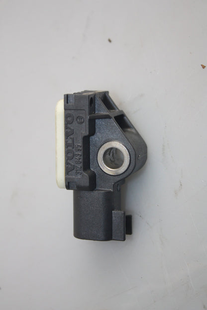 2010 - 2016 Volvo V70   Crash Sensor 31264395