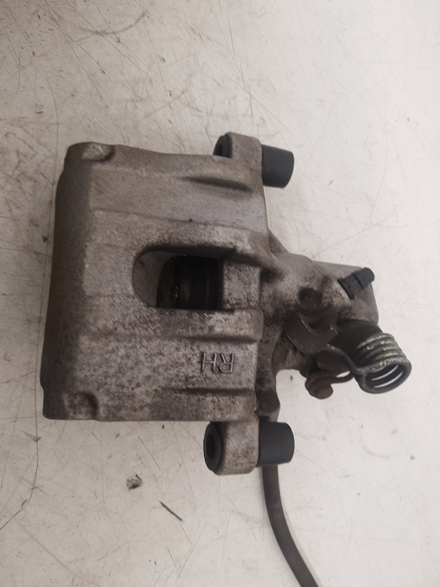 2013 - 2016 Volvo V40 III 525 Hatchback Right Rear Caliper 36001766