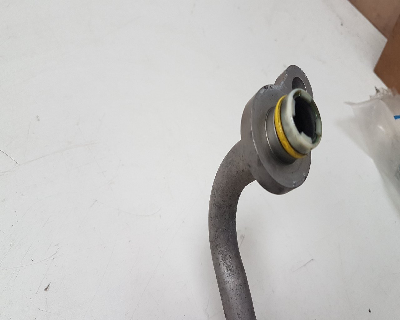 2014 - 2018 Volvo V60  Estate A/C Pipe  31455069