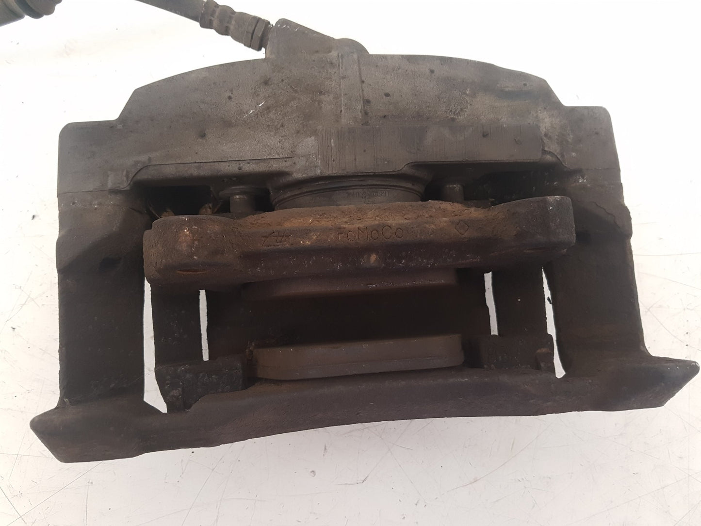 2008 - 2013 Volvo V70  Estate Left Front Caliper 946