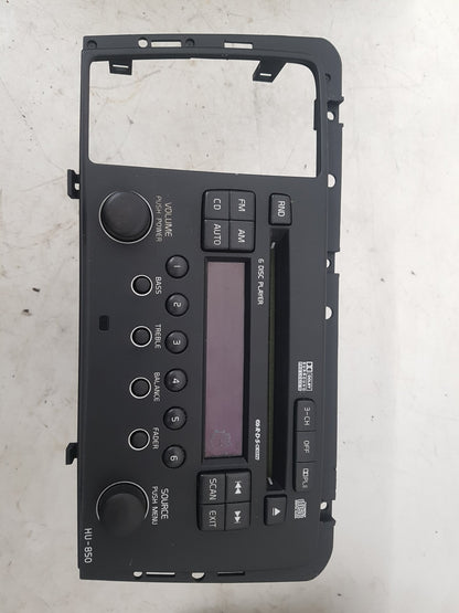 2004 - 2007 Volvo XC70  Estate RADIO AND CD PLAYER HU850
