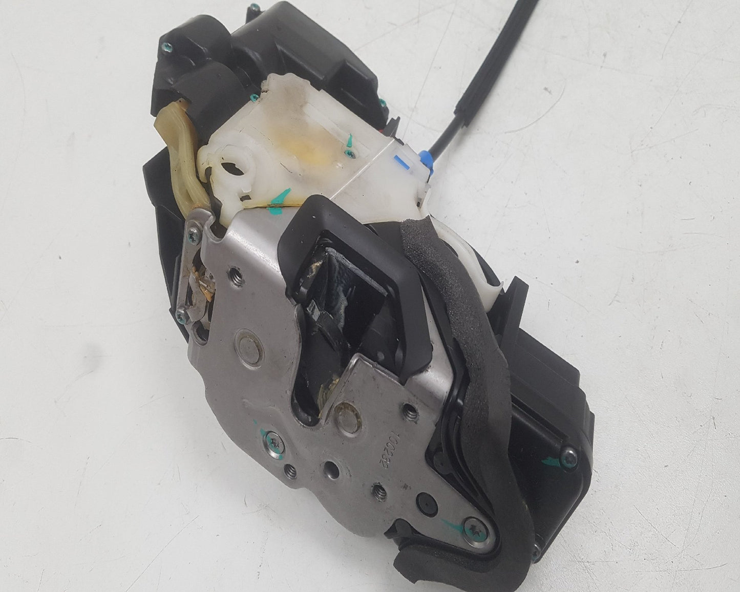 2010 - 2012 Saab 9-5  Saloon DOOR CATCH (O/S/R) 13503758