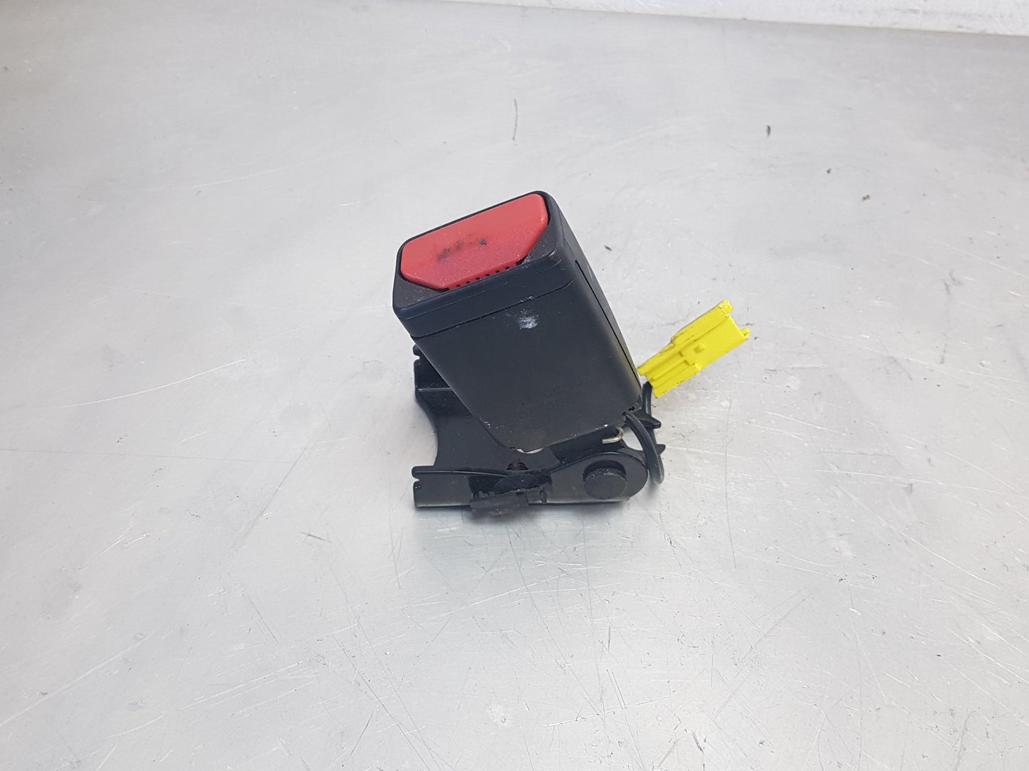 2019 - 2023 Volvo S60  Saloon SEAT BELT ANCHOR (SINGLE REAR) 31250659