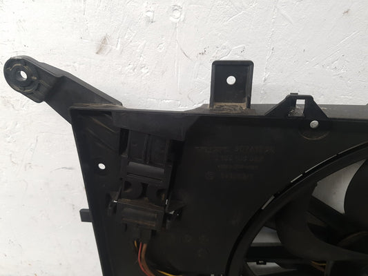 2000 - 2007 Volvo XC70  Estate RADIATOR FAN & COWLING (A/C CAR) 30741144