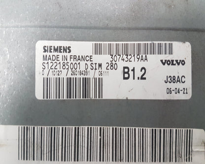 2006 - 2012 Volvo C30  Hatchback Engine ECU 30743219AA