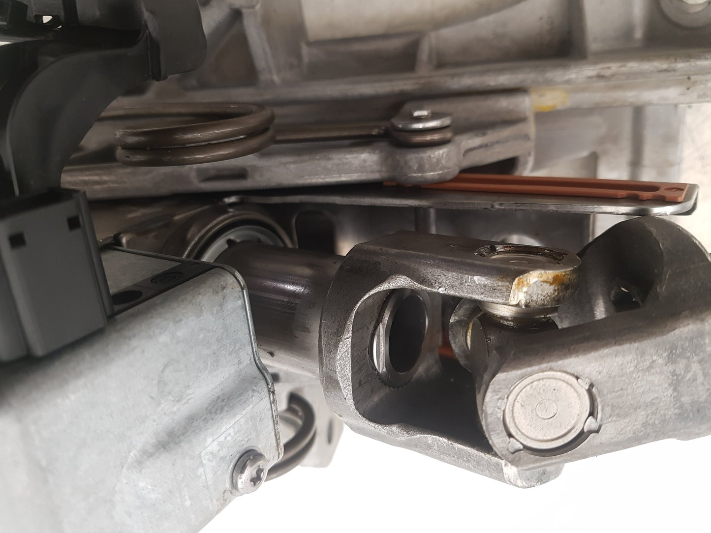 2017 - 2026 Volvo V60 II 225 Estate Steering Column 32246782