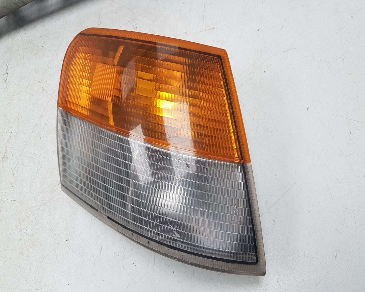 1990 - 1993 Saab 9000   Right Indicator 4252284