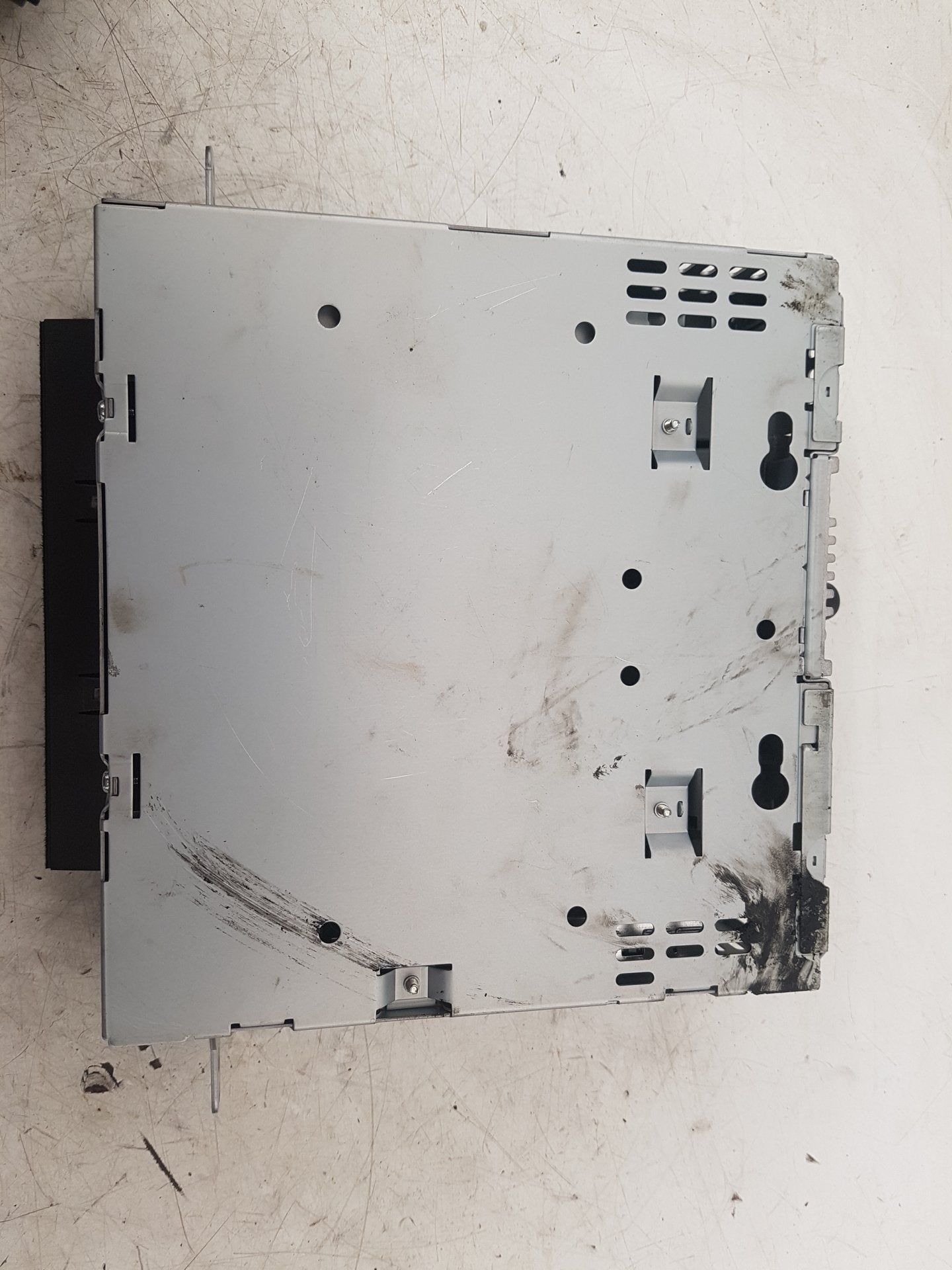 2005 - 2012 Volvo XC90  Estate CD AND RADIO UNIT 31310055
