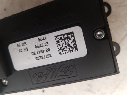 2010 - 2012 Volvo C30   Right Front Window Switch 30773208