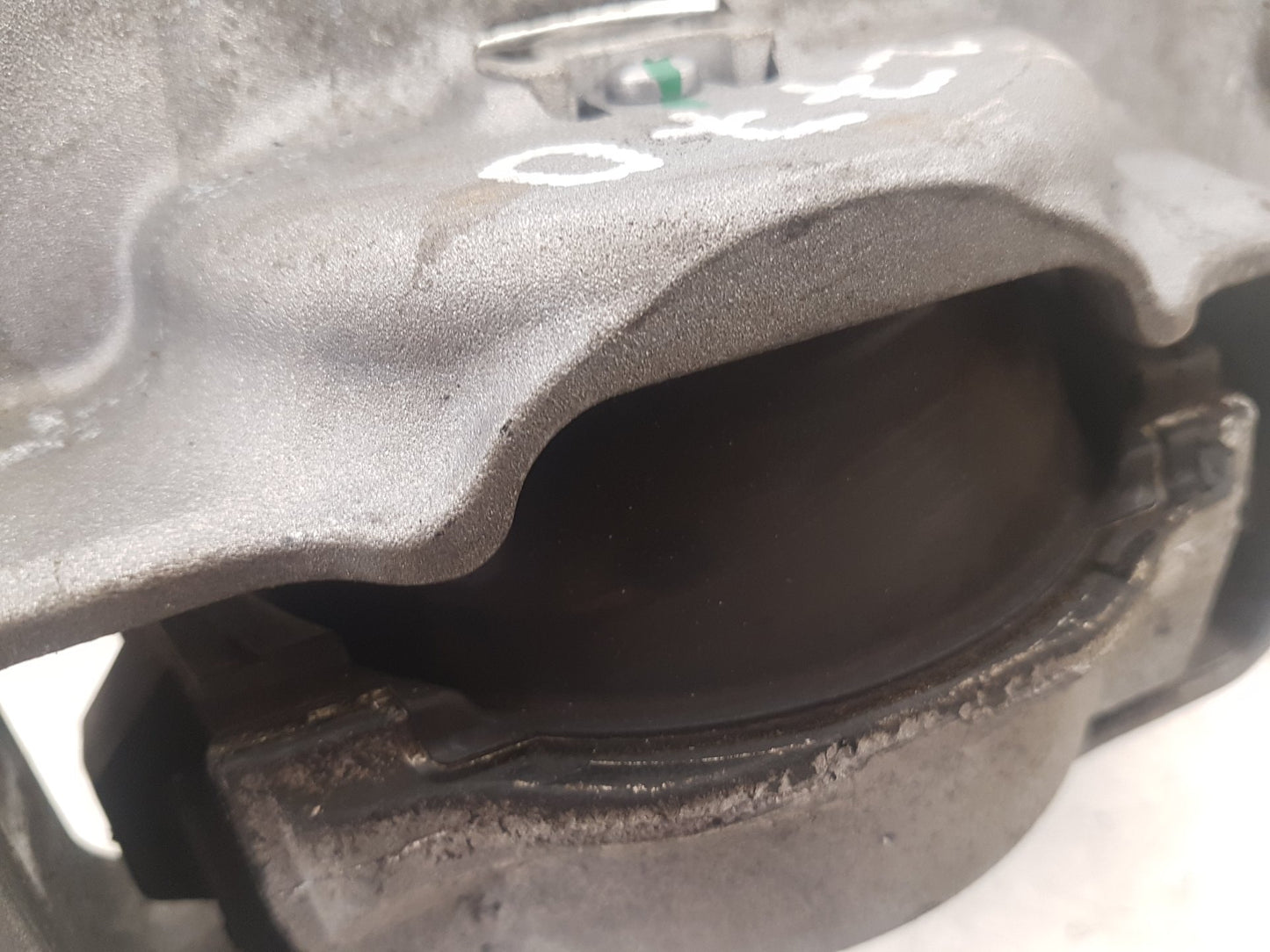 2017 - 2026 Volvo V60 II 225 Estate Left Engine Mount 32255204