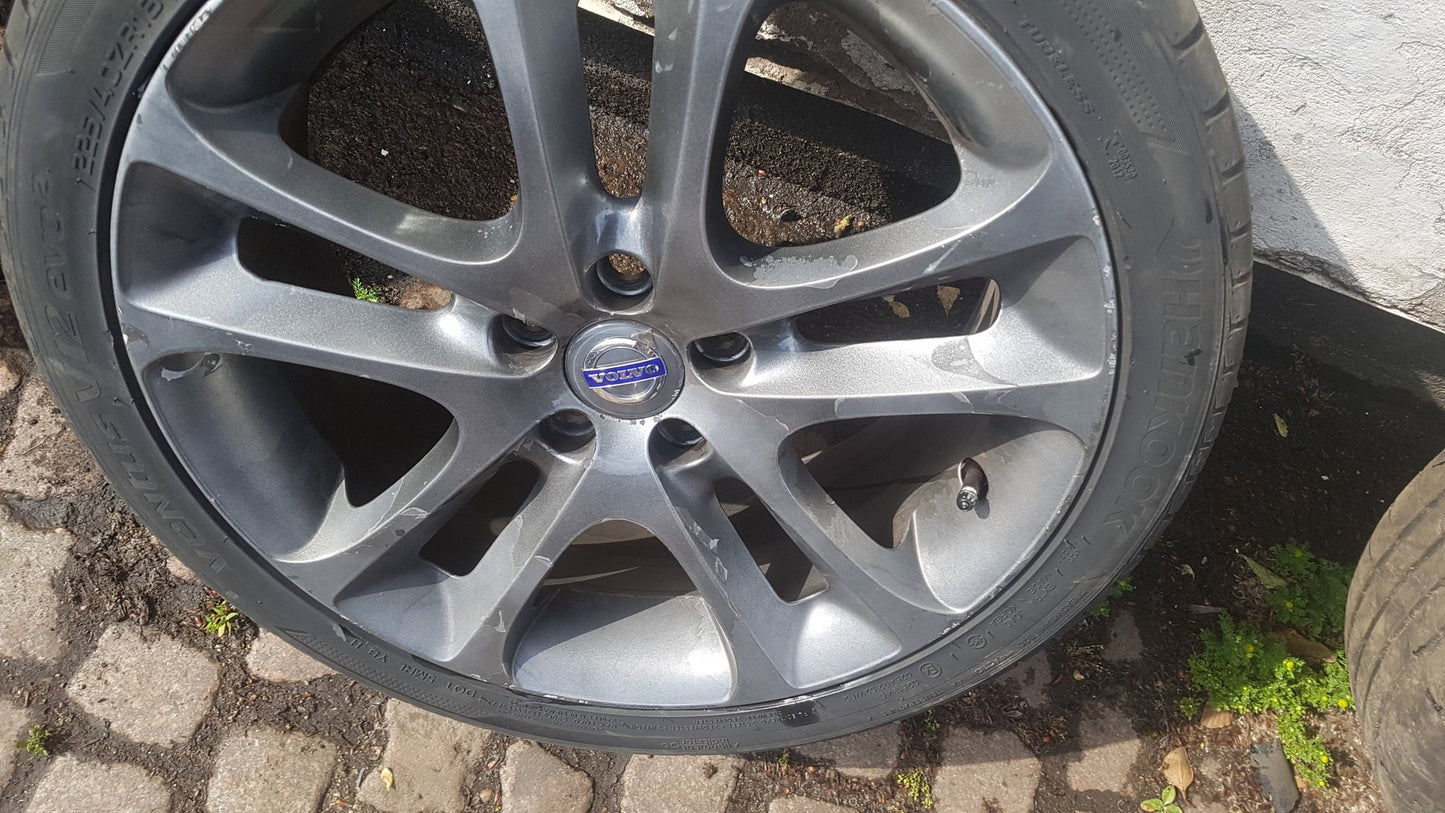 2010-2013 Volvo C30 533 Alloy Wheel 30672919 VRAC Grade A