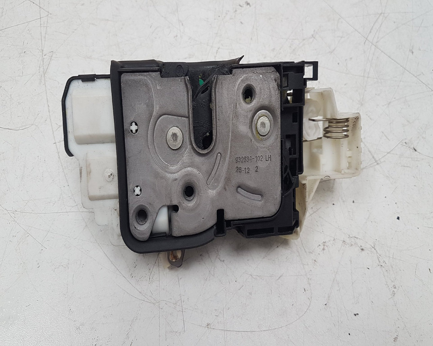 2012 - 2016 Volvo V40  Hatchback Left Front Door Lock Actuator 31440391