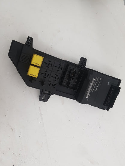 2005 - 2015 Saab 9-3  Estate Engine Fuse Box 460023260